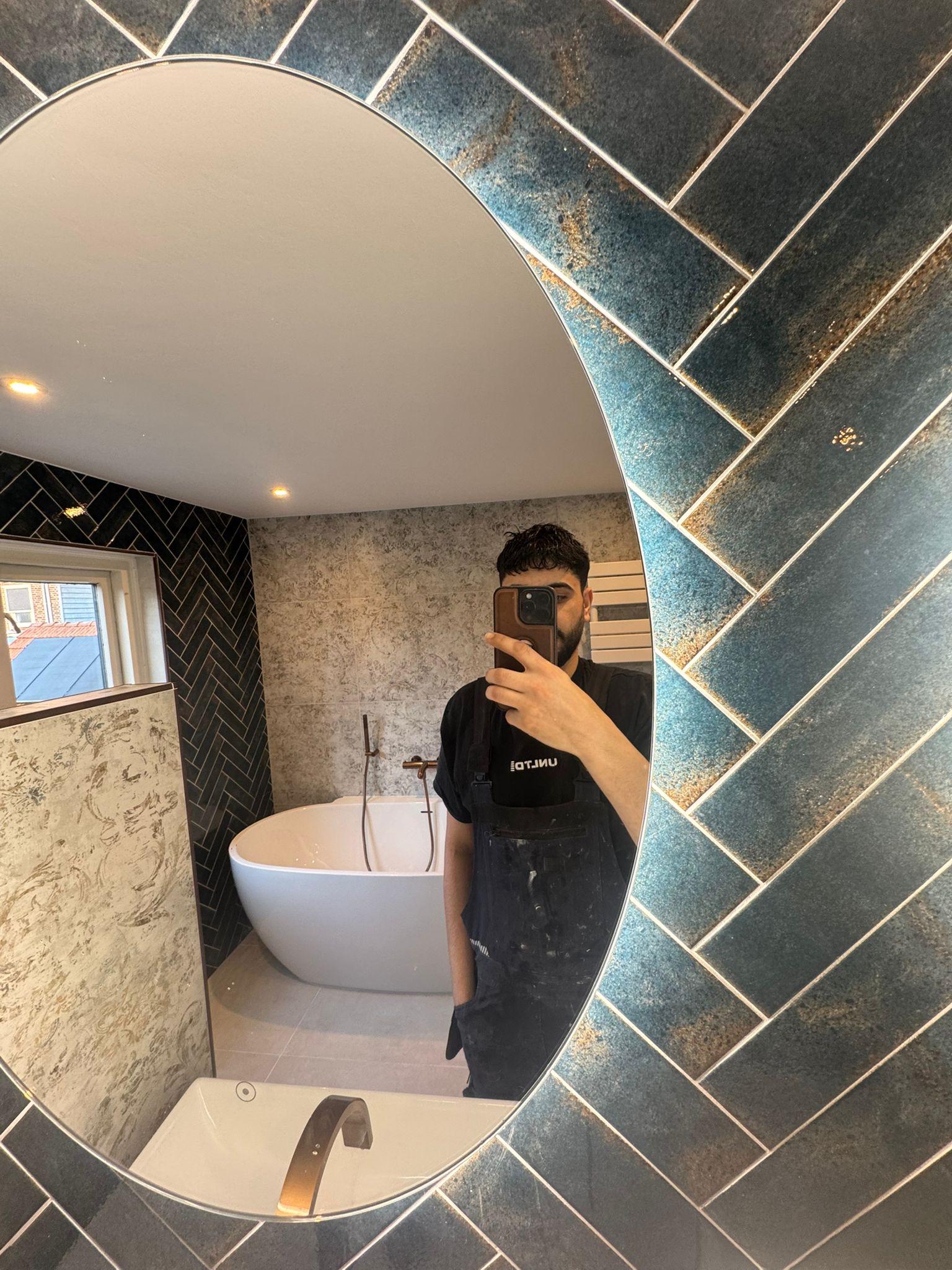 Moderne badkamer met luxe afwerking